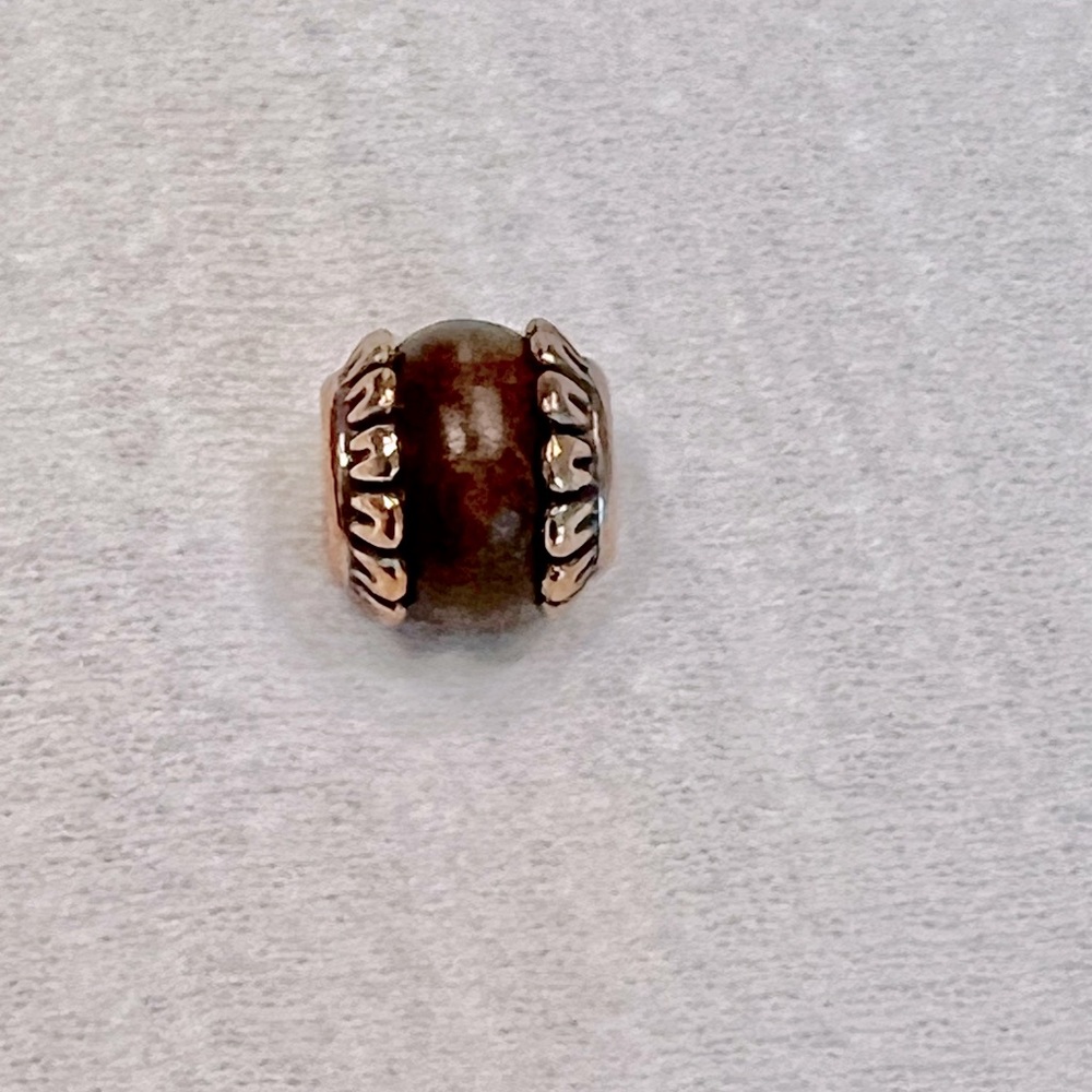 Brighton Bead